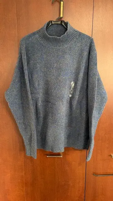 UNIQLO 수플레얀 모크넥 스웨터 XL