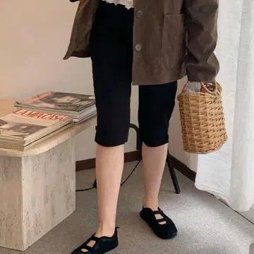 nugu plain 슬릿 헴 바이커 팬츠