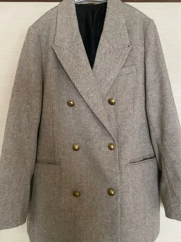 미라 오웬 Mila Owen 금장 버튼 자켓