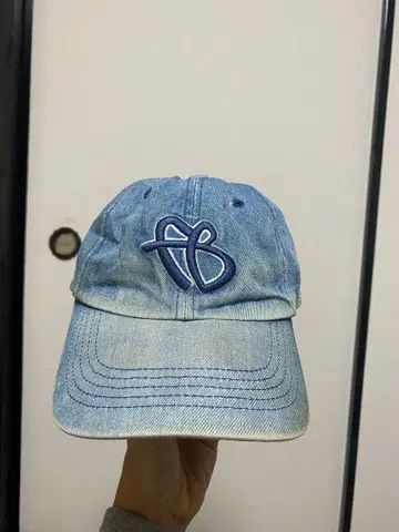 FUBU 데님 캡 자수 로고 캡