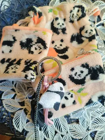 팬더 무늬 손수건, 티슈 파우치, 복조리, 키링 포함