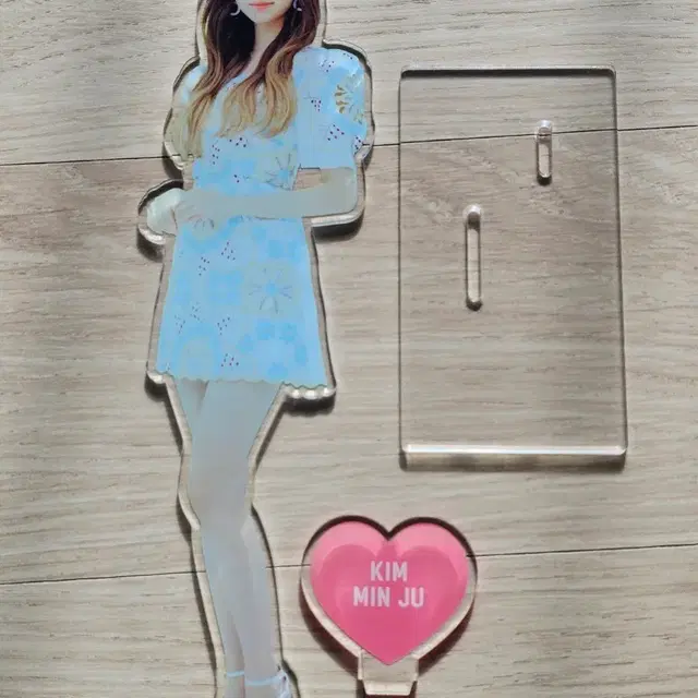 아이즈원 김민주 아크릴 스탠드