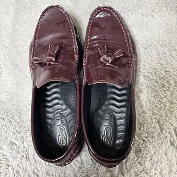 Sperry 버건디 태슬 로퍼