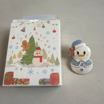 상하이 디즈니 데이지 덕 핀 배지