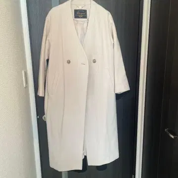 SLOBE 울 100% 화이트 롱 코트