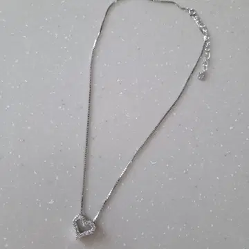 실버 하트형 펜던트 목걸이