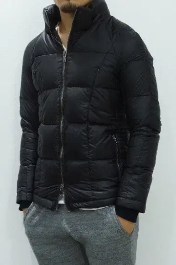 junhashimoto 탈부착 가능 후드 부착 나일론 다운 자켓