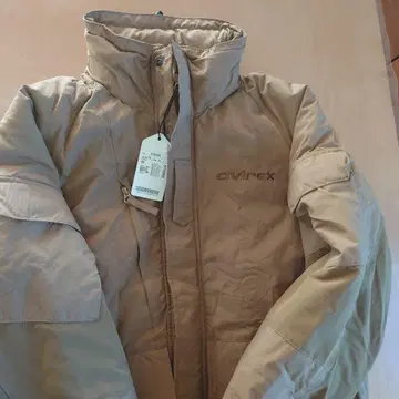 AVIREX 베이지 후드 부착 다운 자켓