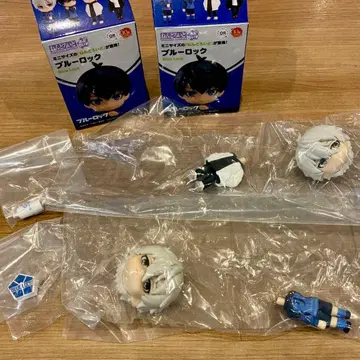 블루 록 넨도로이드 서프라이즈 나기 세이시로 2종