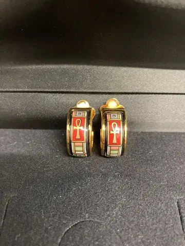 MICHAELA FREY WIEN 귀찌 골드 컬러 빈티지