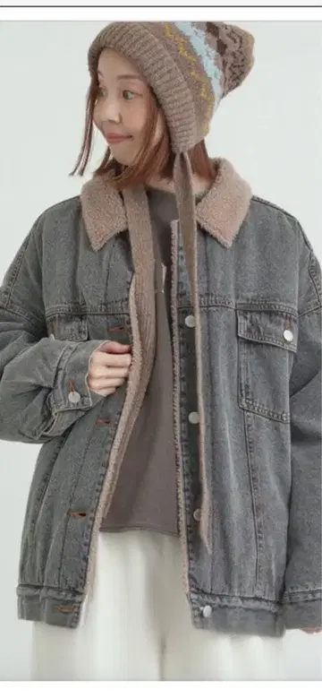 이번 시즌 사만사 모스모스 택 포함 새상품 데님 보아 자켓