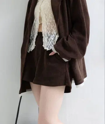kastane 코듀로이 숏팬츠 브라운
