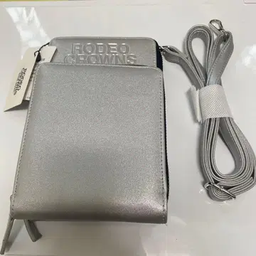 RODEO CROWNS 실버 숄더백