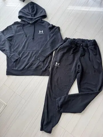중고 Under Armour 언더아머 맨투맨 세트 블랙
