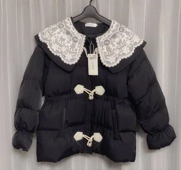 JIUER 레이스 장식 옷깃 블랙 다운 자켓
