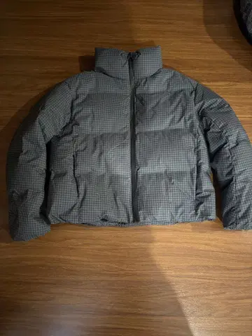 새상품 UNIQLO 심리스 다운 숏 자켓