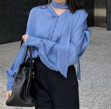 형태 슬리브 타이 블라우스 블랙 anuans 아뉴앙스 블루