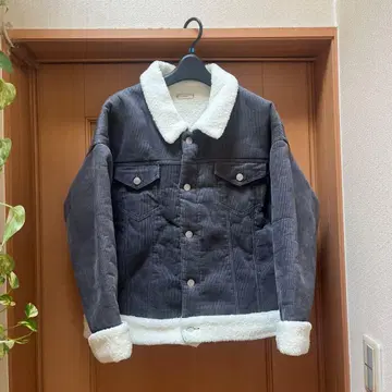 미스틱의 코듀로이 자켓