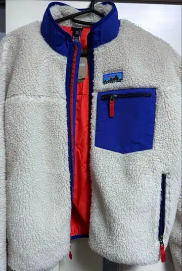 새상품 파타고니아 키즈 레트로X 자켓입니다