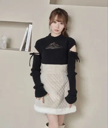 최종 가격 인하 로제뮤즈 포인트 니트 블랙 rosemuse