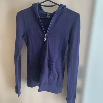 e.vil 스컬 디자인 후드티