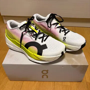 On Cloudboom Max 28cm