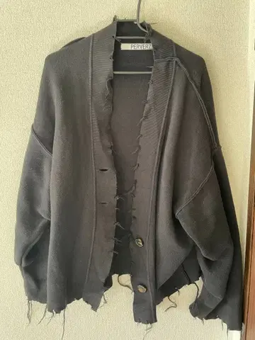 PERVERZE 블랙 가디건 사이즈 F