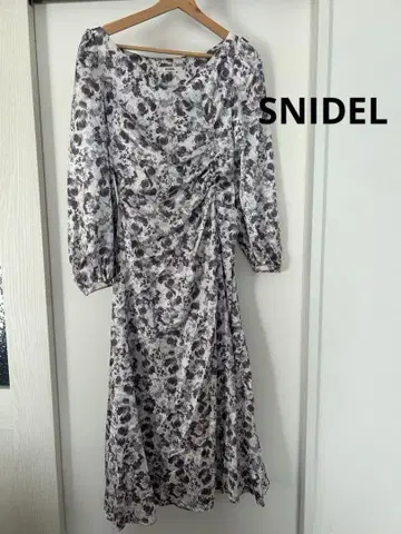 SNIDEL 자카드 프린트 롱 원피스 아이보리 S