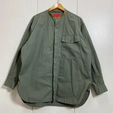 투모로우랜드 BLUE WORK 코튼 포플린 밴드 카라 셔츠