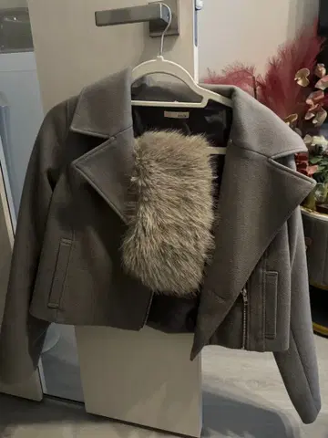 RESEXXY 포인트 퍼 자켓 F