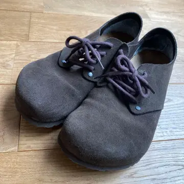 버켄스탁 26.0 브라운 스웨이드 신발