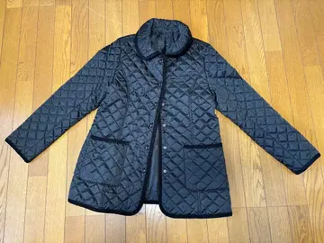 블랙 퀼팅 코트