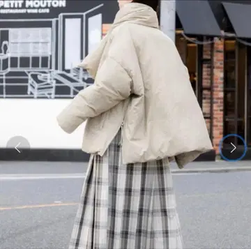 어반 리서치 머플러 포함 다운 자켓