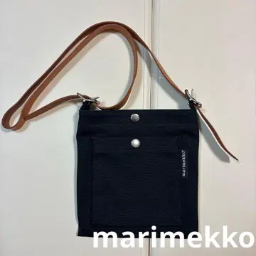 marimekko 블랙 캔버스 숄더백