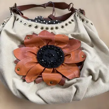 Moschino Cheap and Chic 플라워 토트백