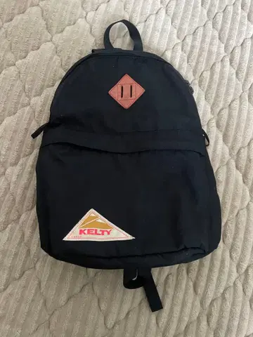 KELTY 블랙 백팩