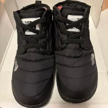 THE NORTH FACE 하이컷 신발 블랙