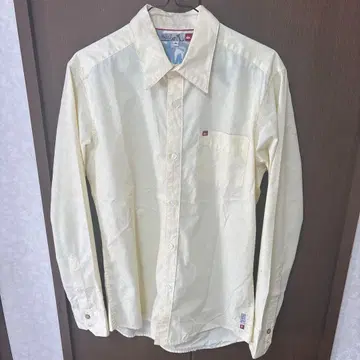 퀵실버 긴팔 셔츠 S 사이즈