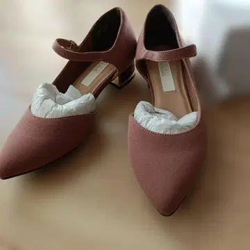 새상품 NUOVO Hawkins 스틸레토 앵클 스트랩 펌프스