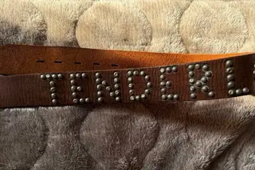 텐더 로인 HTC 스터드 벨트