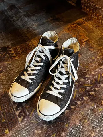 컨버스 올스타 가죽 하이컷 스니커즈