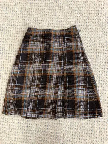 체크 무늬 플리츠 미니 스커트 사이즈 38
