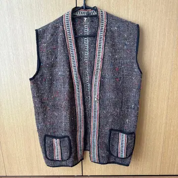 Unknown 울 베스트 스트라이프 트리밍