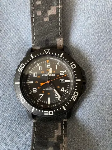 EXPEDITION 쿼츠 손목시계 블랙/카모플라쥬