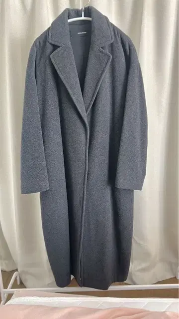 저널 스탠다드 코트