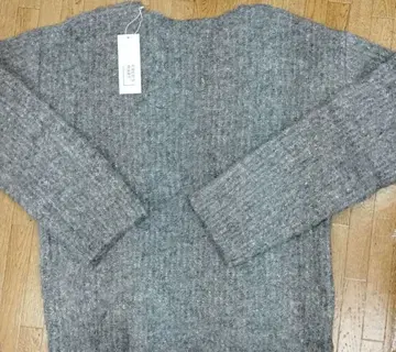 미사용 새상품/FREE'S MART/프리즈마트/복슬복슬 스웨터