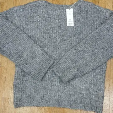 미사용 새상품/FREE'S MART/프리즈마트/복슬복슬 스웨터