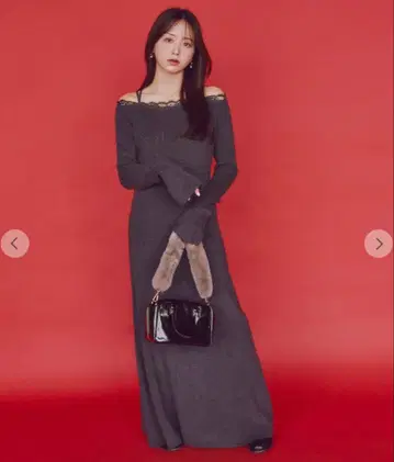 코코딜 오프숄더 니트 원피스 블랙 01