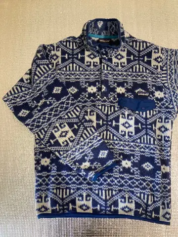 patagonia 플리스 자켓 네이비/화이트 S 사이즈