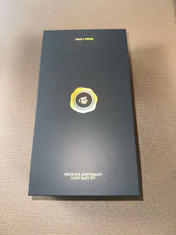 TWICE 5th Anniversary 라이트밴드 키트